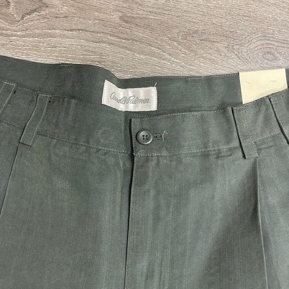 Green Men's Walk shorts - Picture 3 of 5